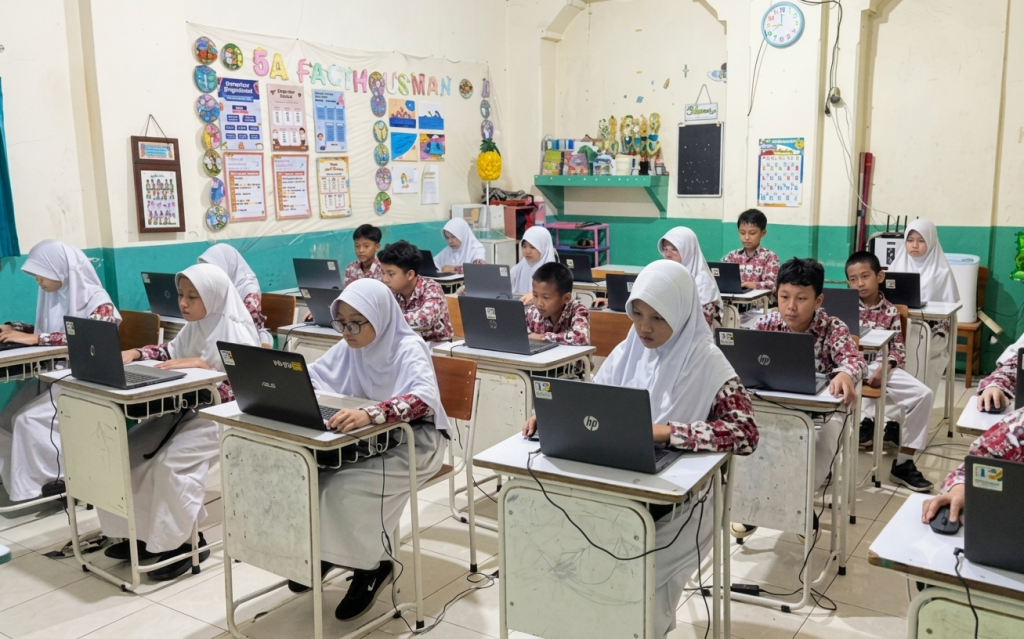 Bukan Sekadar Bisa Komputer, Murid SD Muhammadiyah 1 Jakarta Belajar Menciptakan Masa Depan sdmutujakarta komputer