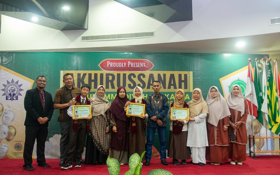 sdmutujakarta wisuda